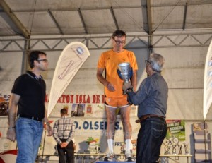 Ignacio Quique, Campeon M-55, en la Media Maraton Fiestas Lustrales- 12-10-2013 .
