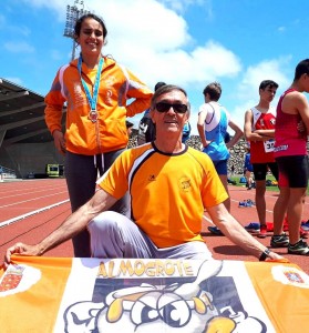 Campeonato Canarias Cadetes  por clubes 12 y 13 Mayo 2018. Lucy y  su entrenador.